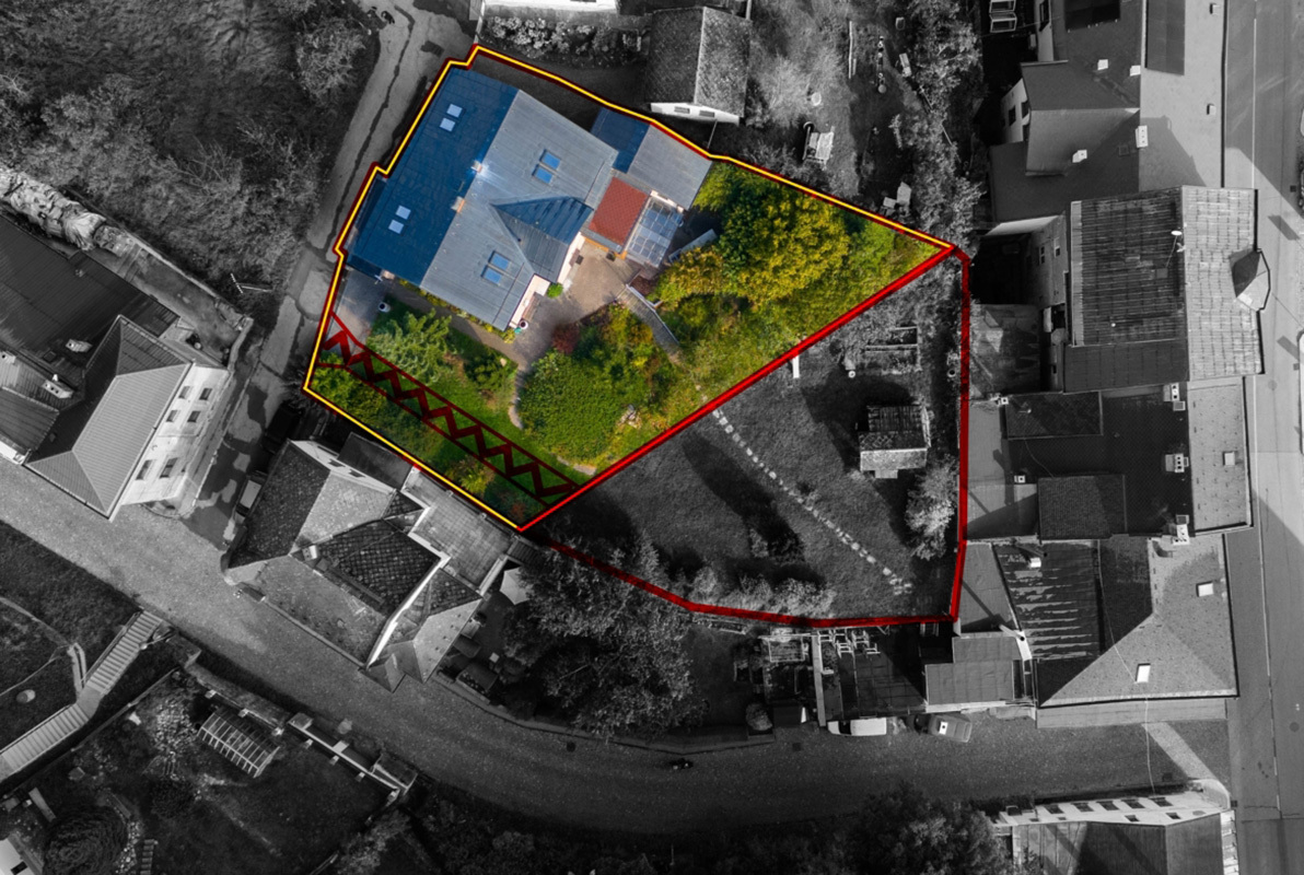 Rodinný dům se 3 bytovými jednotkami, 2x Garáž a zahrada – Úpice, ulice A. Bunzla