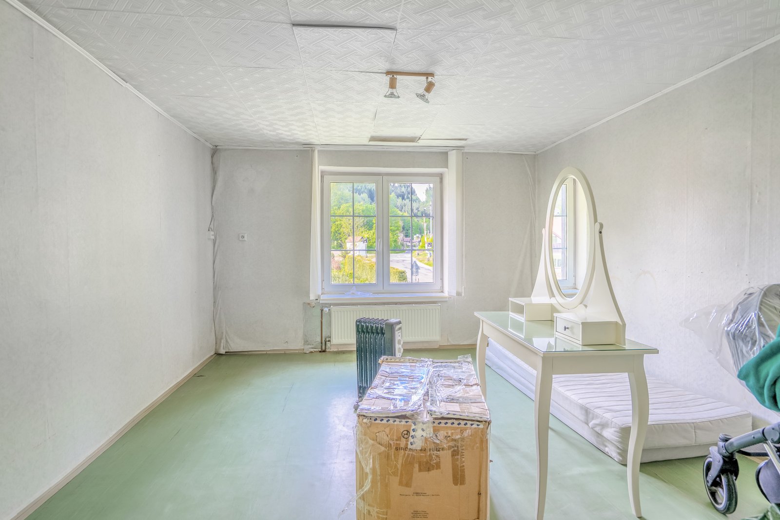 Rodinný dům s dvougaráží, vhodné jako dvougenerační bydlení, Trutnov, Rýchorská ul.