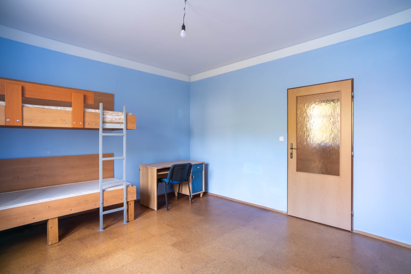 Rodinný dům se 3 bytovými jednotkami, 2x Garáž a zahrada – Úpice, ulice A. Bunzla