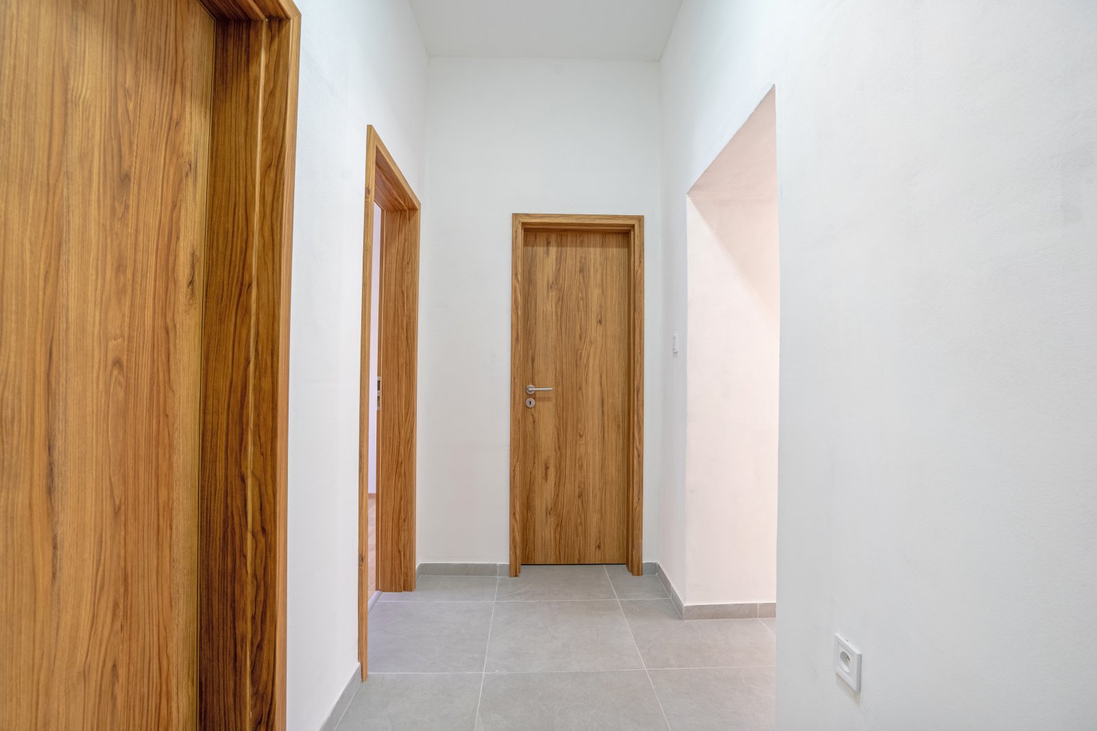 Zděný byt 2+kk po kompletní rekonstrukci, osobní vlastnictví, Úpice, okres Trutnov