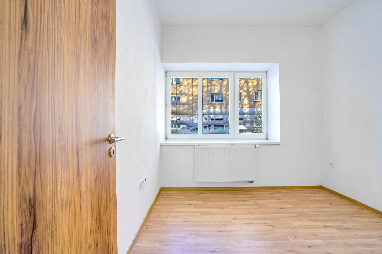 Zděný byt 2+kk po kompletní rekonstrukci, osobní vlastnictví, Úpice, okres Trutnov