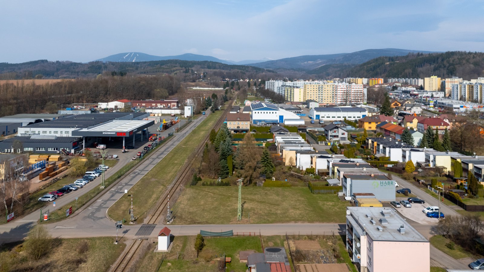 Stavební pozemek - Horní Staré Město - Trutnov
