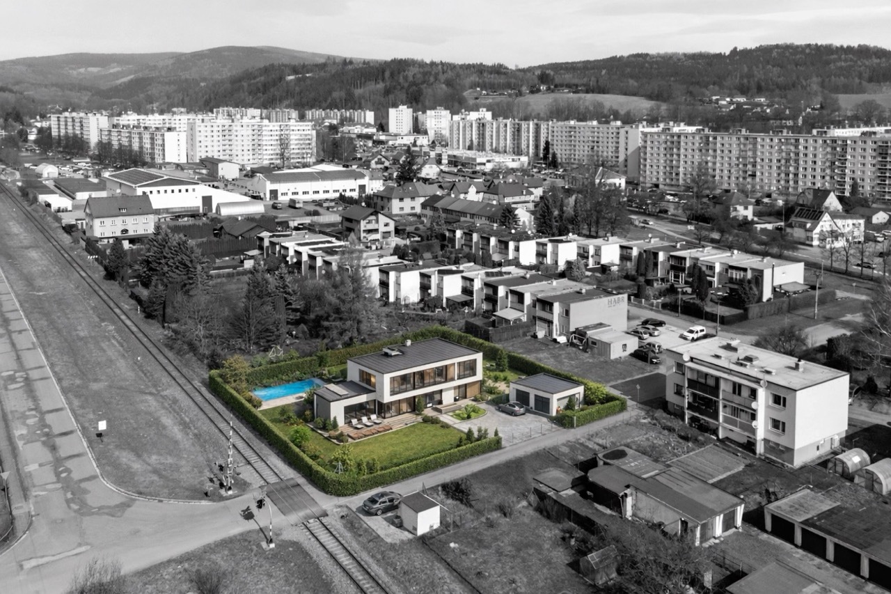 Stavební pozemek - Horní Staré Město - Trutnov