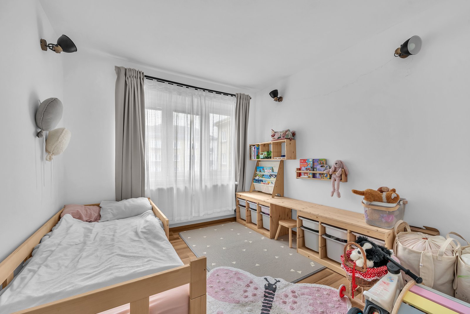 Rezervace: Byt 3+1, osobní vlastnictví, Trutnov - centrum - Jiráskovo náměstí - ulice Bendlova