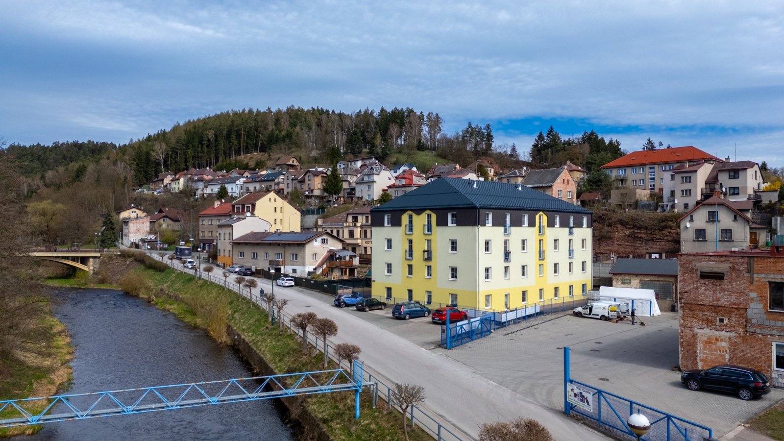 Útulný zrekonstruovaný byt 3+1 k pronájmu v Úpici - Národní