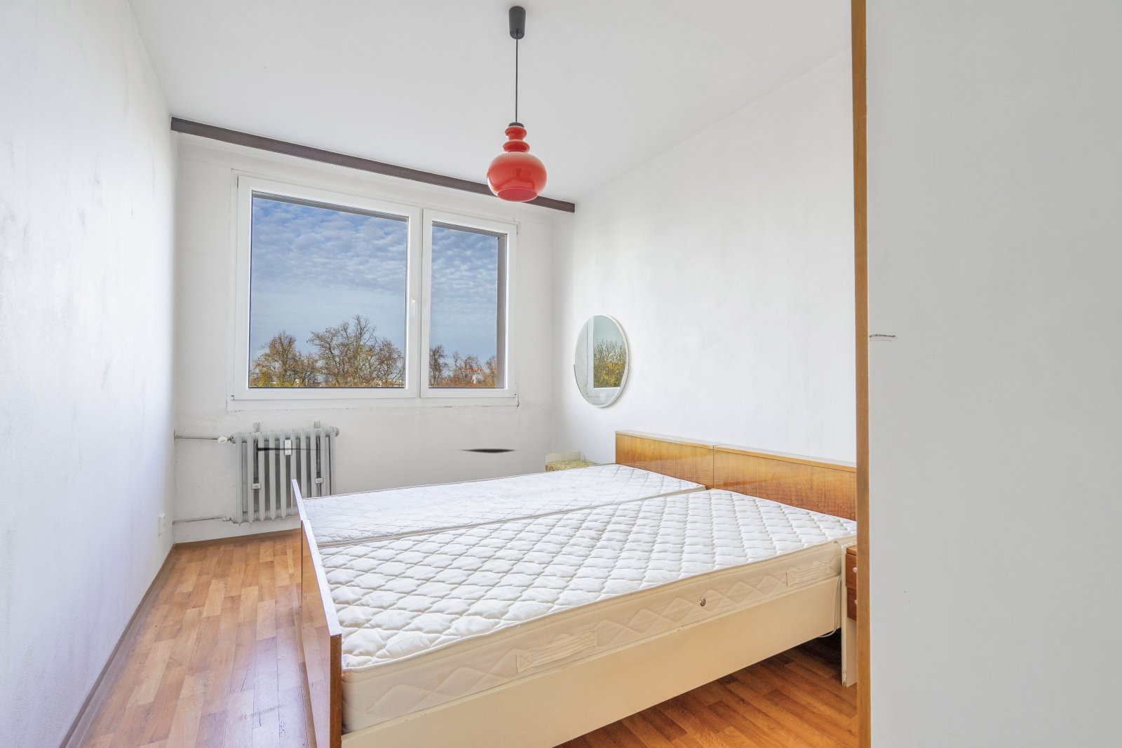 Byt 3+1 s vlastní lodžií, Praha 8 - Kobylisy, ul. Mirovická