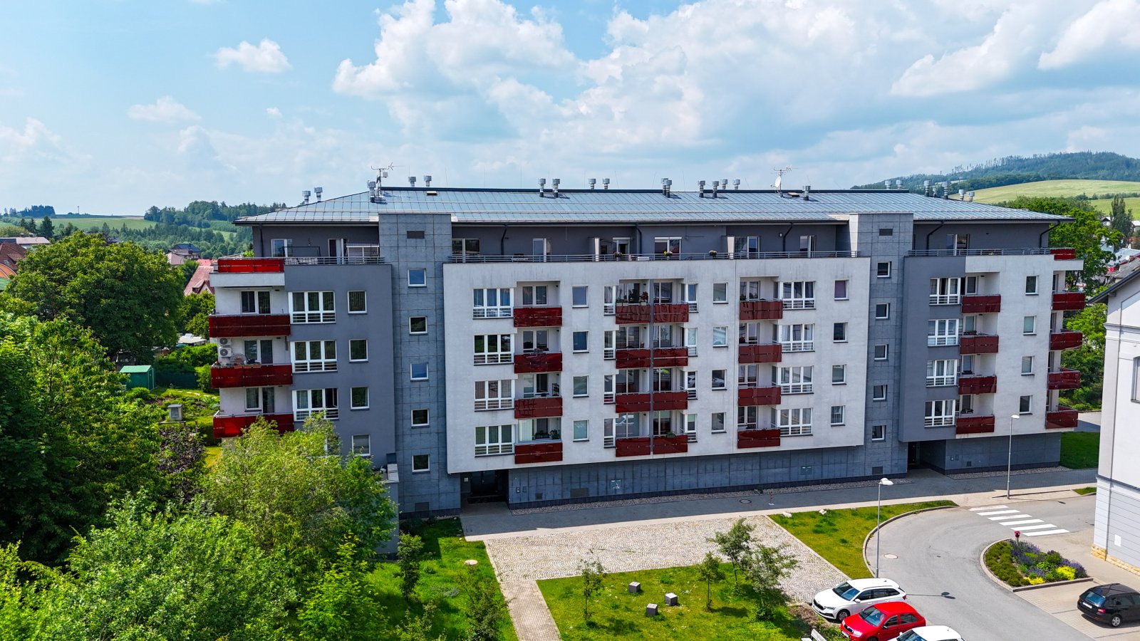 Byt 1+kk s vlastní zahrada, OV,  Vrchlabí centrum