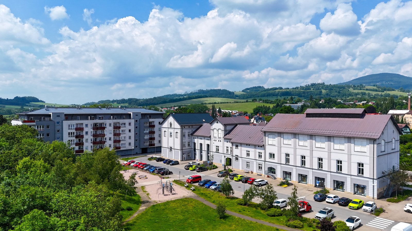 Byt 1+kk s vlastní zahrada, OV,  Vrchlabí centrum