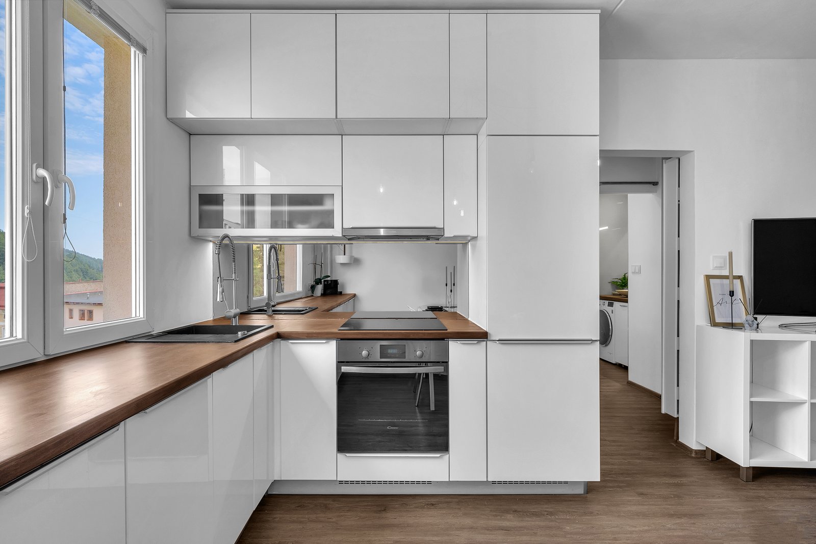 Prodej moderního bytu - 2+kk, 37 m2, Rýchorské sídliště, Svoboda nad Úpou