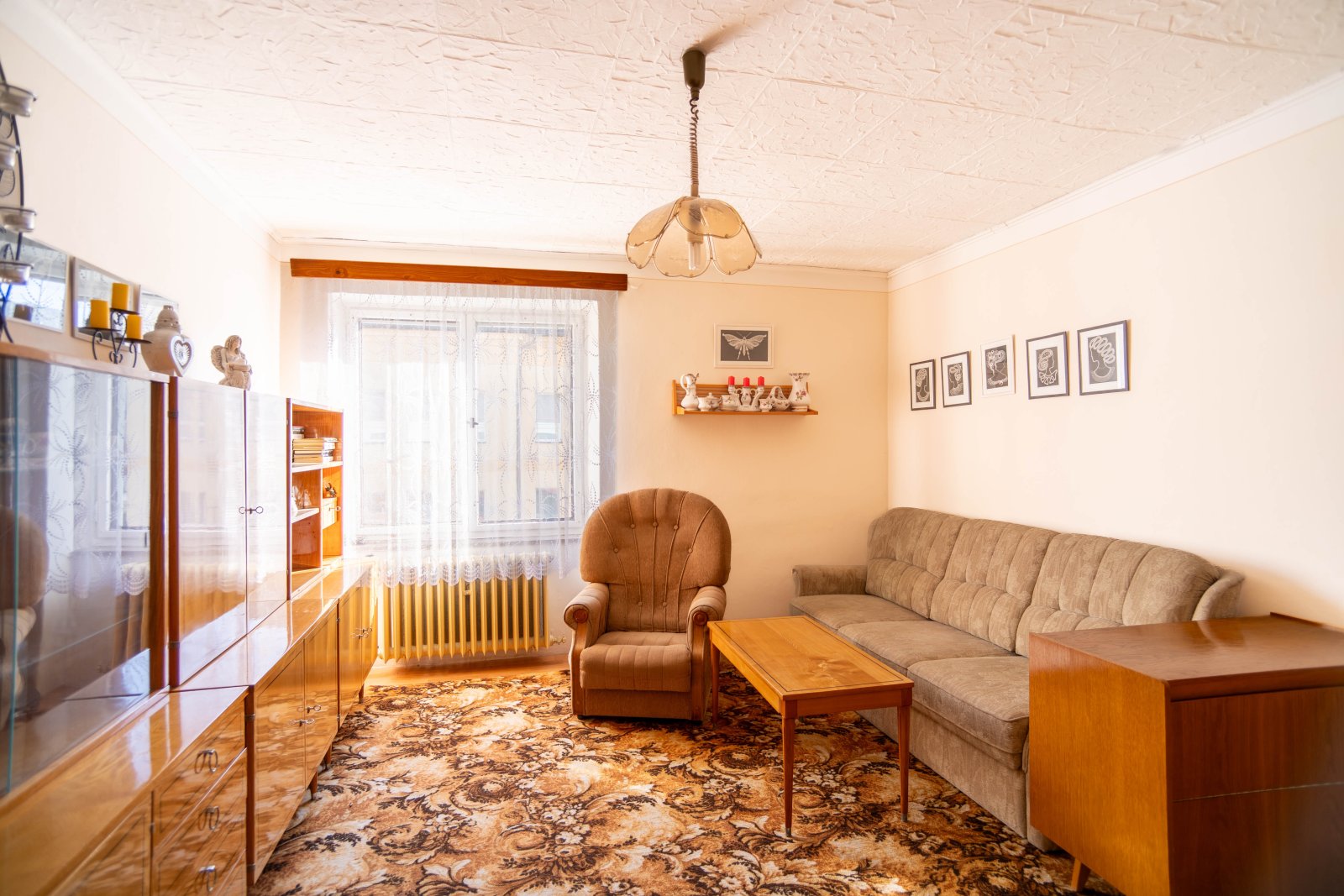 Slunný byt 3+1 - Žacléř - centrum - ulice  Na Pilíři