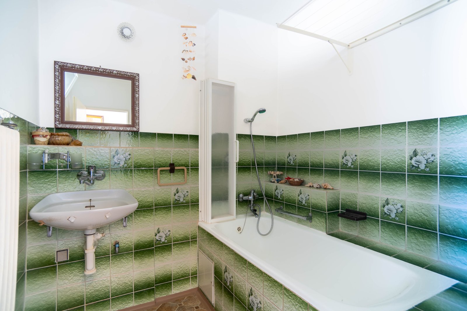 Slunný byt 3+1 - Žacléř - centrum - ulice  Na Pilíři