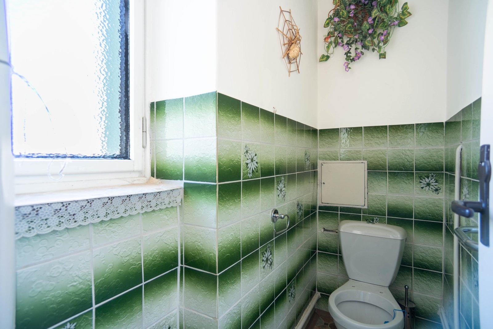 Slunný byt 3+1 - Žacléř - centrum - ulice  Na Pilíři