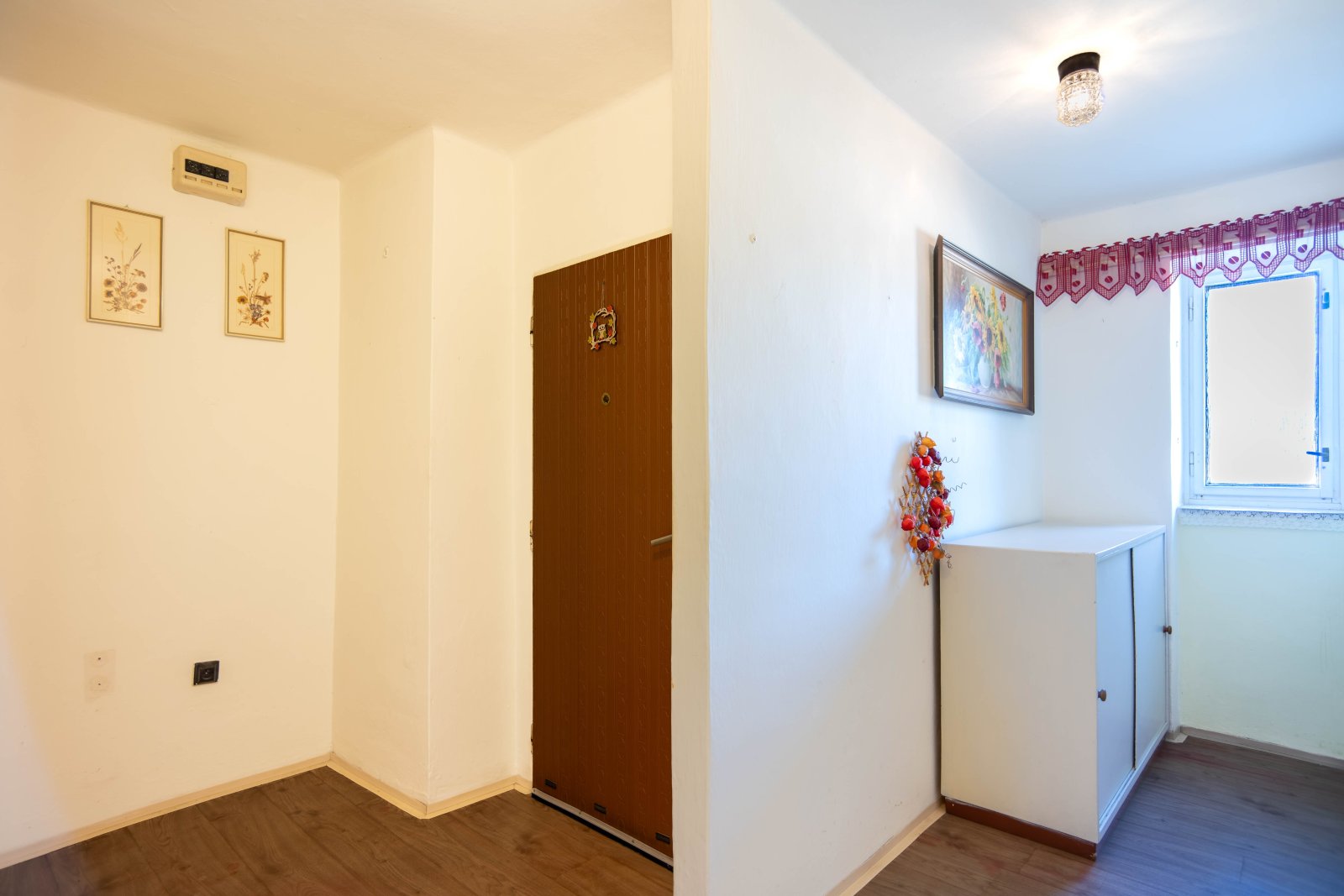 Slunný byt 3+1 - Žacléř - centrum - ulice  Na Pilíři