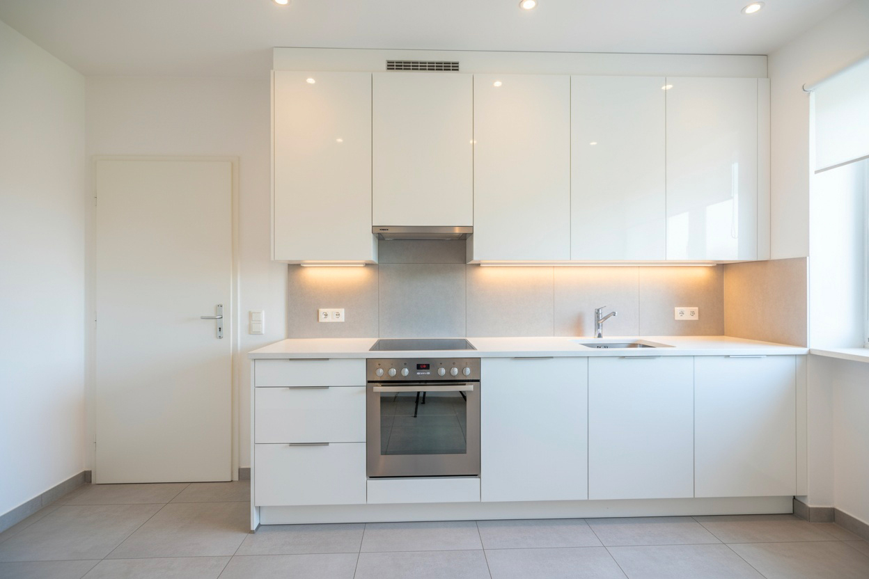 Slunný byt 3+1 - Žacléř - centrum - ulice  Na Pilíři