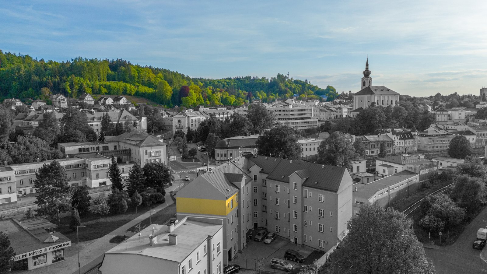 Pronájem: zděný byt 2+1, 100m2 - Trutnov - centrum ulice Polská