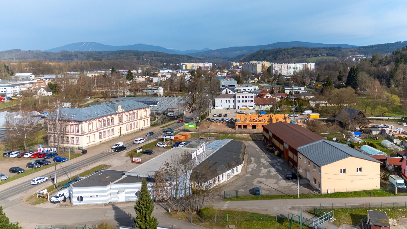 Pronájem skladovací haly 450 m², Trutnov – Dolní Staré Město