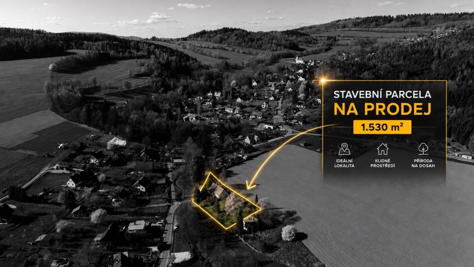 Stavební pozemek s chalupou, oplocený pozemek, garáž - Markoušovice - Trutnov