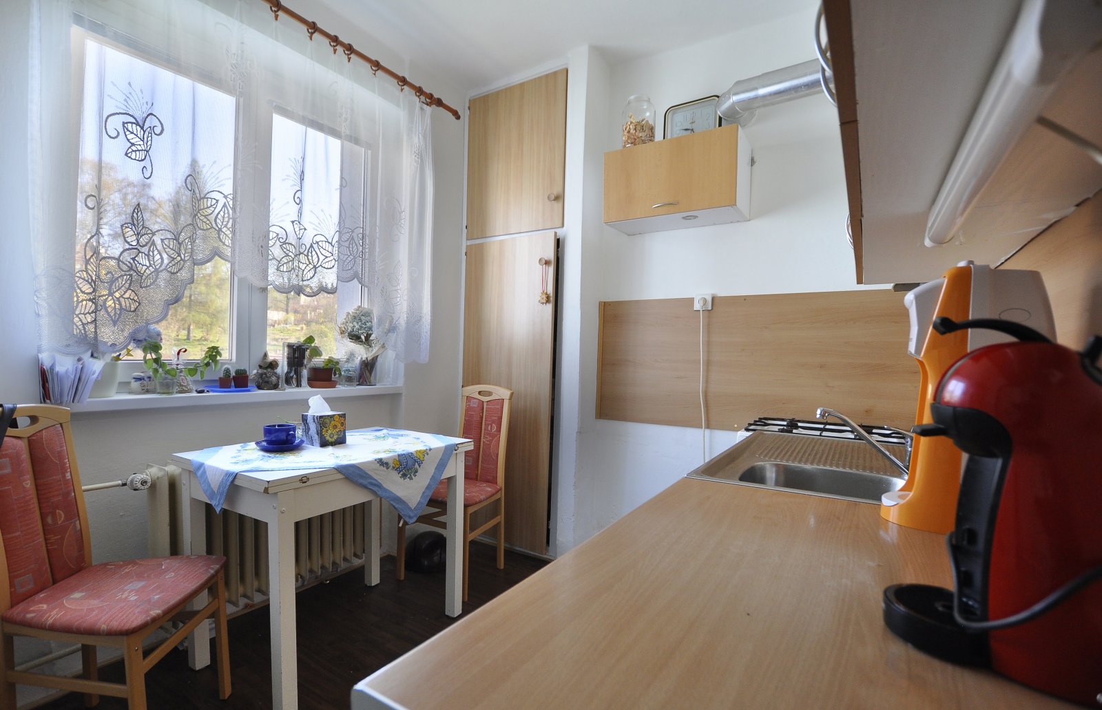 Rezervováno: Zděný byt 2+1 s menším balkonem, osobní vlastnictví, Trutnov, ulice Kryblická