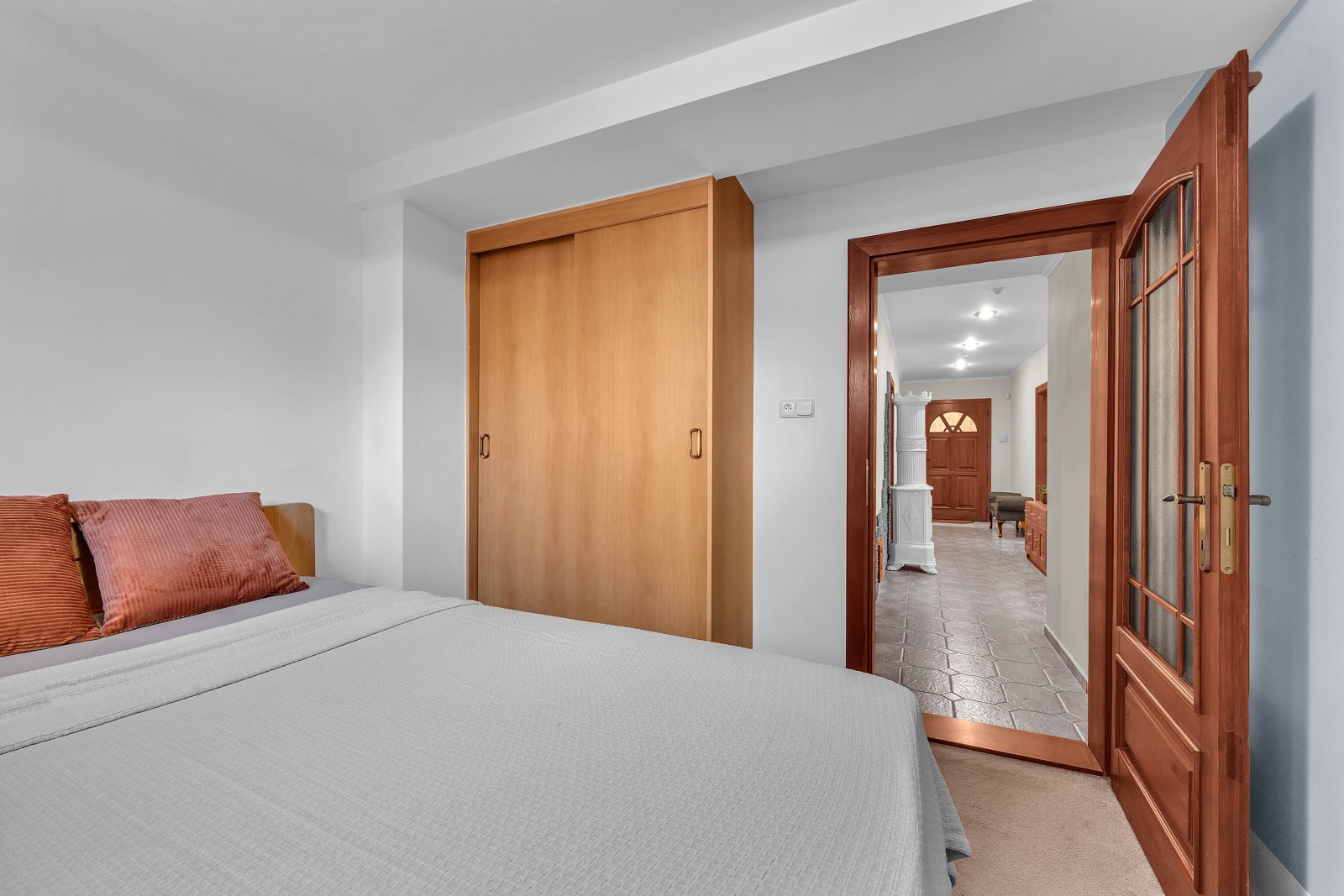 Rezervace: Zděný byt 3+1 (117m2), OV, vilová zástavba, se zahradou, Trutnov - ul. Janáčkova