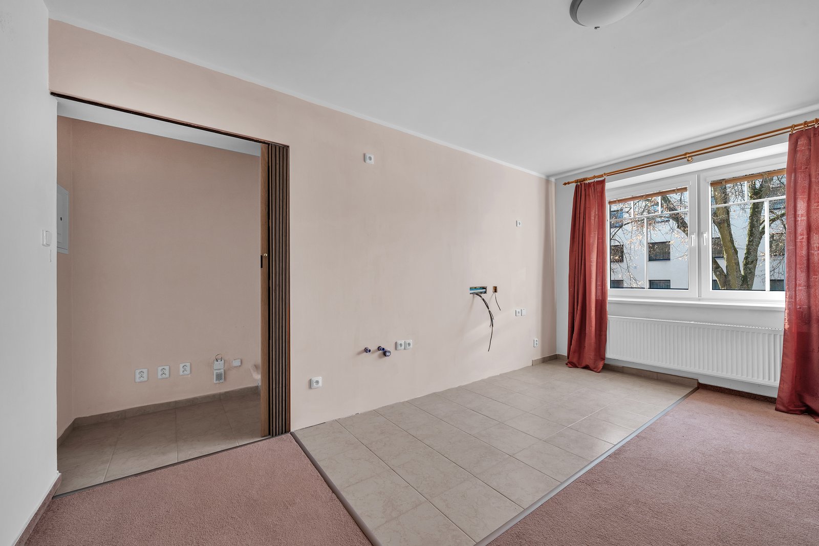 Rezervace: Zděný byt 3+1 (117m2), OV, vilová zástavba, se zahradou, Trutnov - ul. Janáčkova