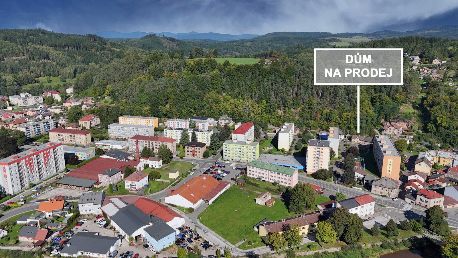 Rodinný dům 5+kk s pozemkem a kolnou, Úpice, ul. Bezručova, okres Trutnov