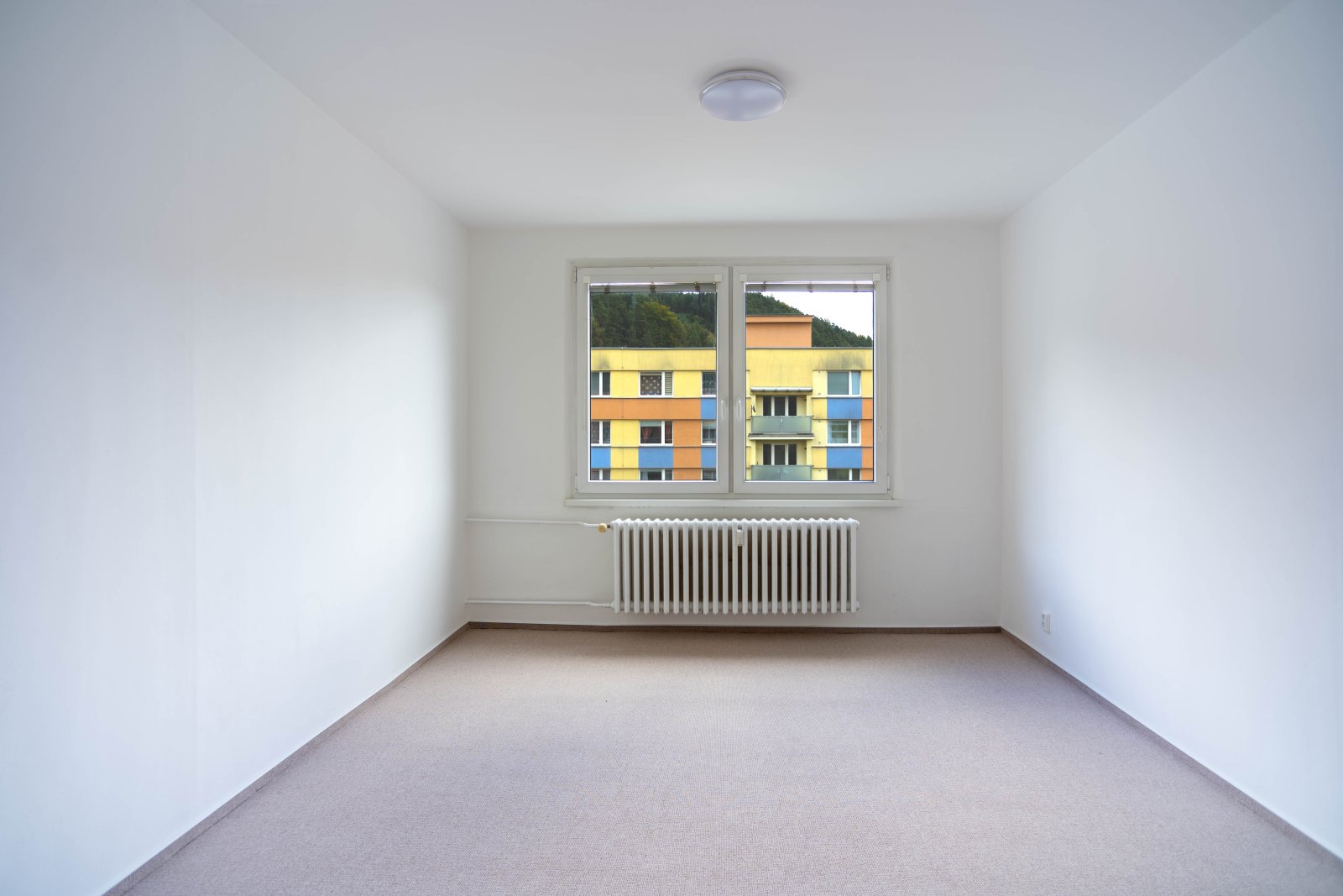 Rezervace: Byt 3+1 po rekonstrukci, Úpice - Pod Skalkou - Trutnov