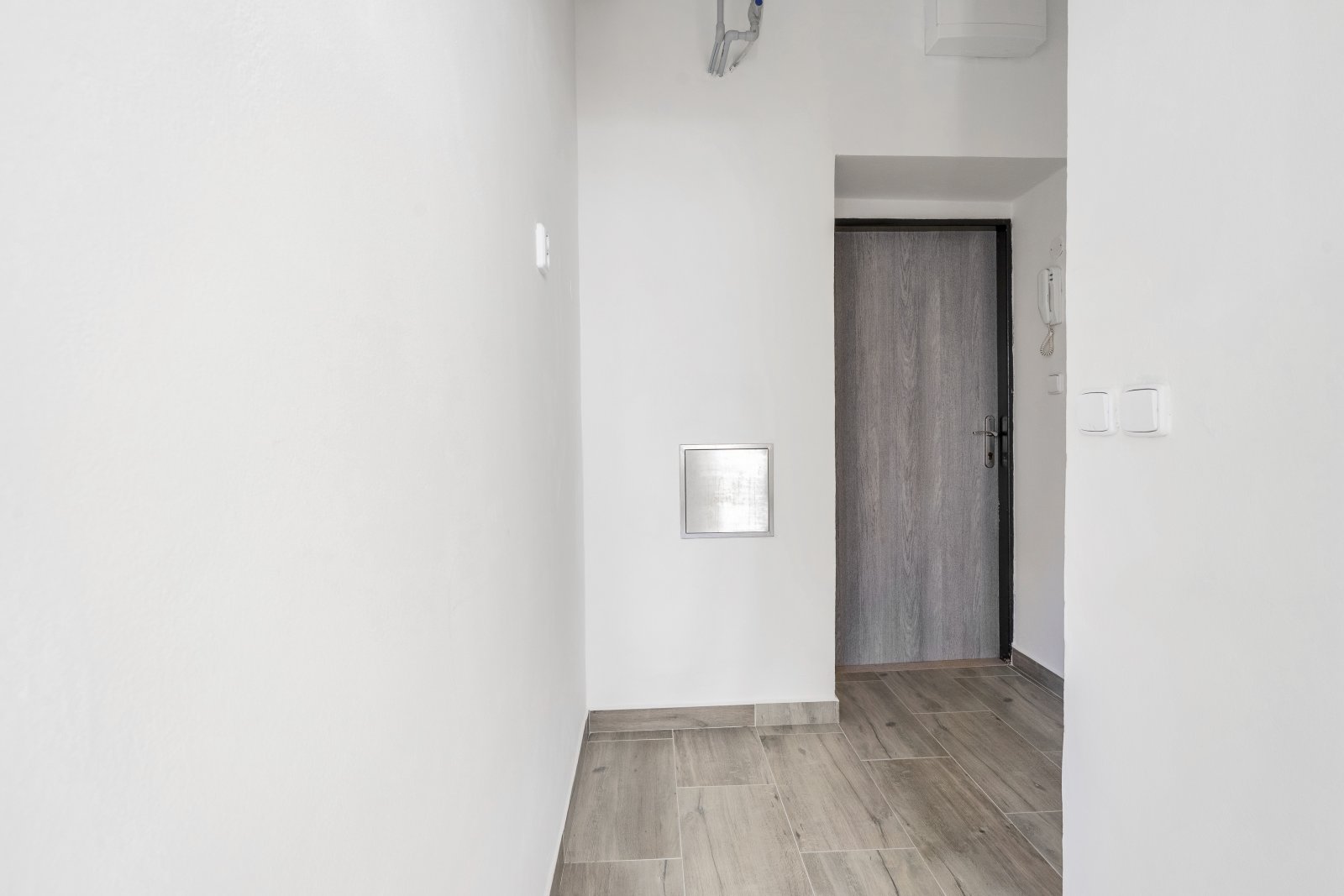 Zděný byt 2+kk po rekonstrukci, osobní vlastnictví, Trutnov - ul. Voletinská