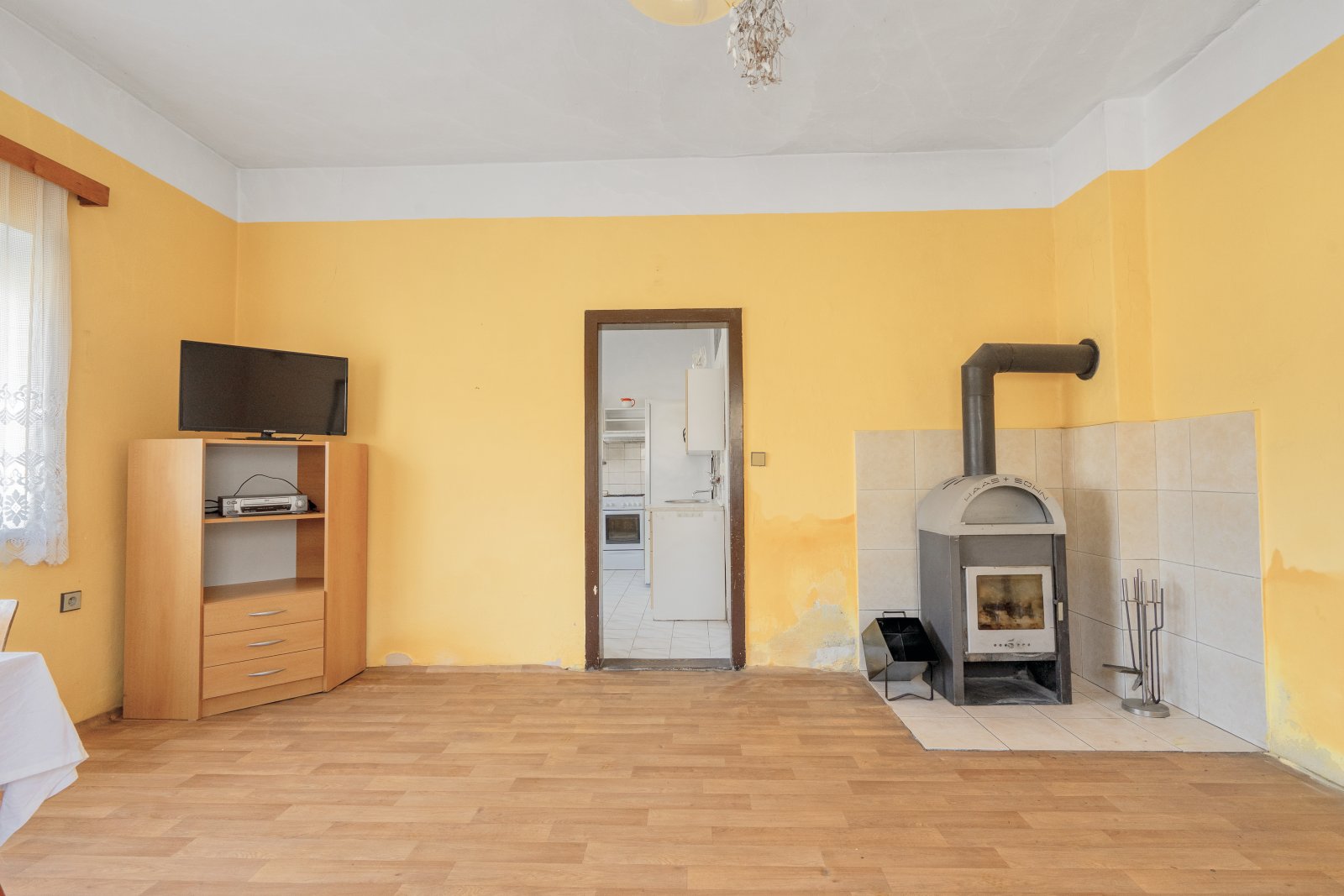 Rezervace: Rodinný dům se zahradou, dvougaráž, Havlovice, okres Trutnov