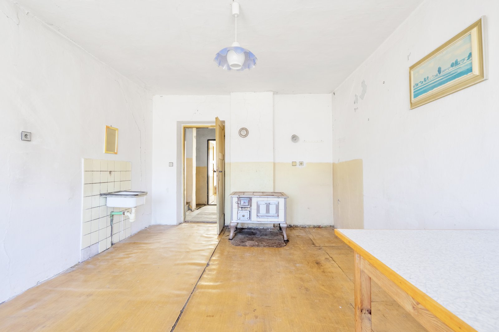 Rezervace: Rodinný dům se zahradou, dvougaráž, Havlovice, okres Trutnov