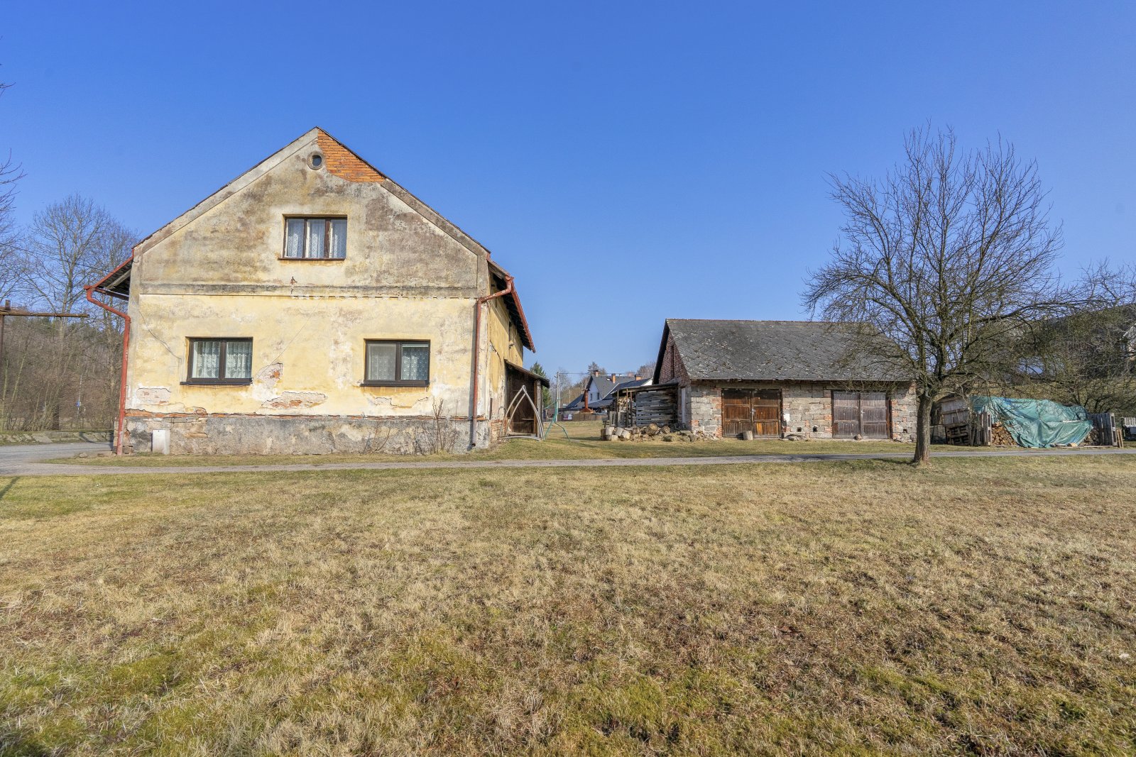 Rezervace: Rodinný dům se zahradou, dvougaráž, Havlovice, okres Trutnov