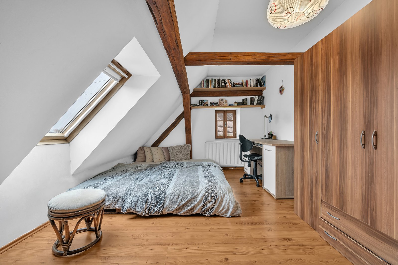 Rodinný dům 5+1 po rozsáhlé rekonstrukci, zahrada, zastřešené stání, Velké Svatoňovice, okr. Trutnov