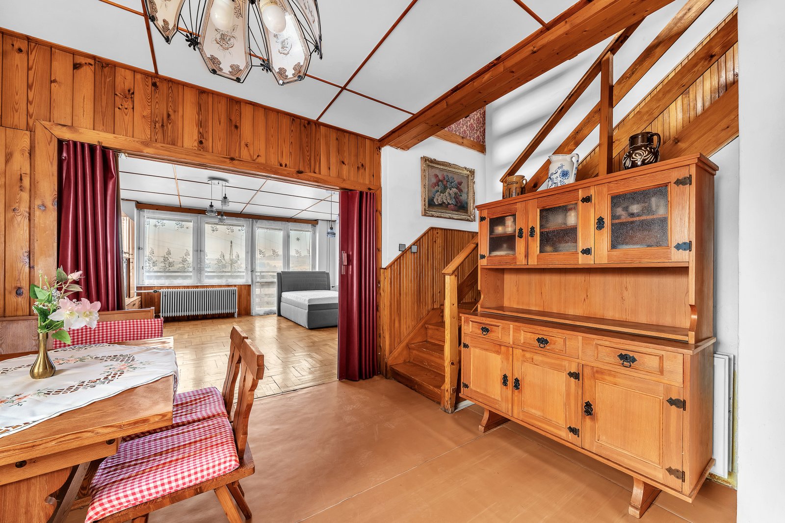 Prodej krajového řadového domu, 2x garáž, zahrada, Úpice – Rtyňka, okres Trutnov