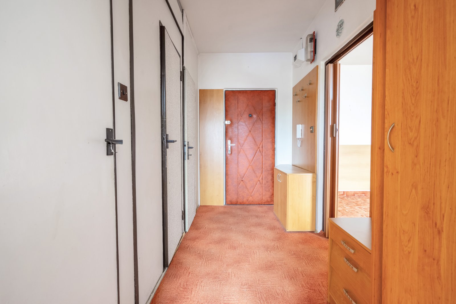 Byt 1+1 s lodžií, soukromé BD TILIA, Trutnov - ul. Pampelišková