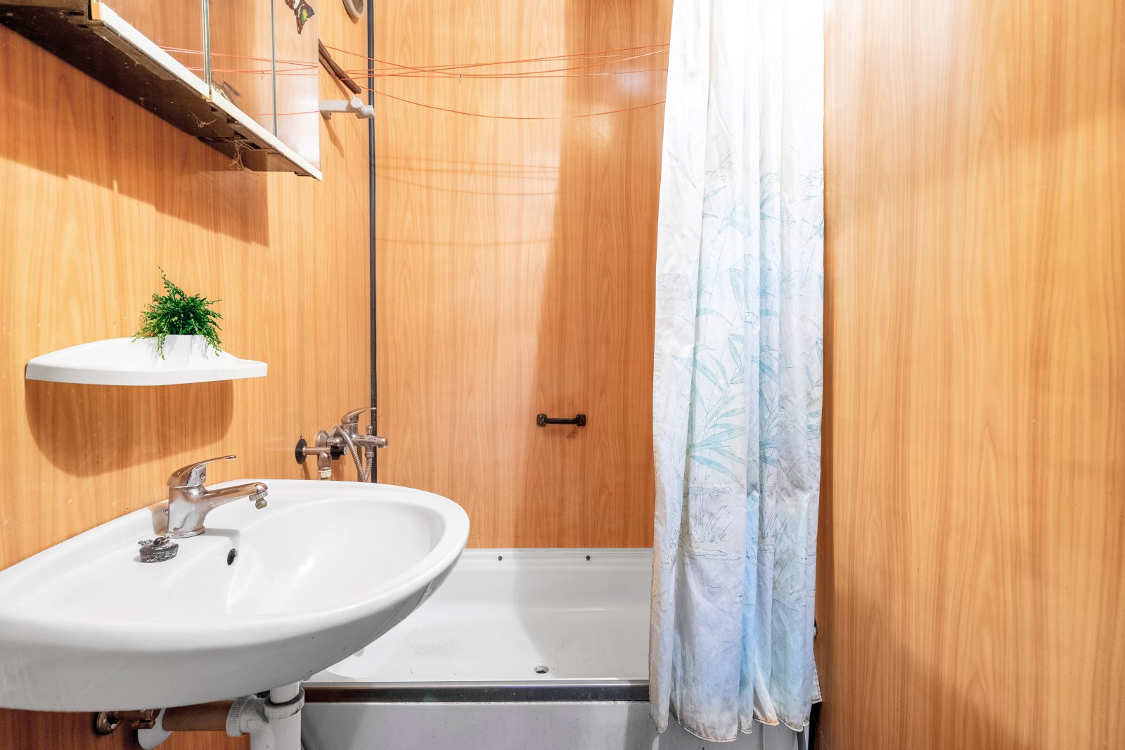 Byt 1+1 s lodžií, soukromé BD TILIA, Trutnov - ul. Pampelišková