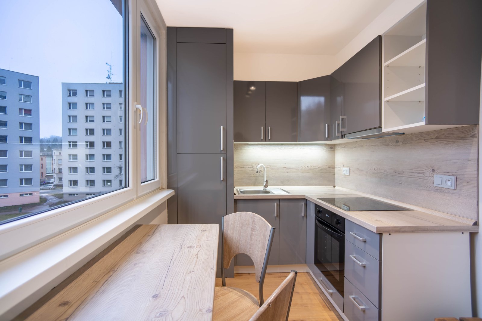 Pronájem: byt 1+1 po rekonstrukci ulice Úpská - Trutnov - Horní Staré Město