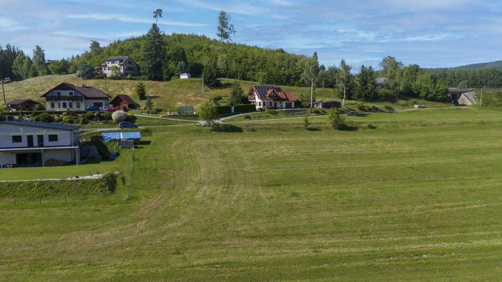 Stavební pozemek - pro výstavbu rodinného domu, Suchovršice, okres Trutnov