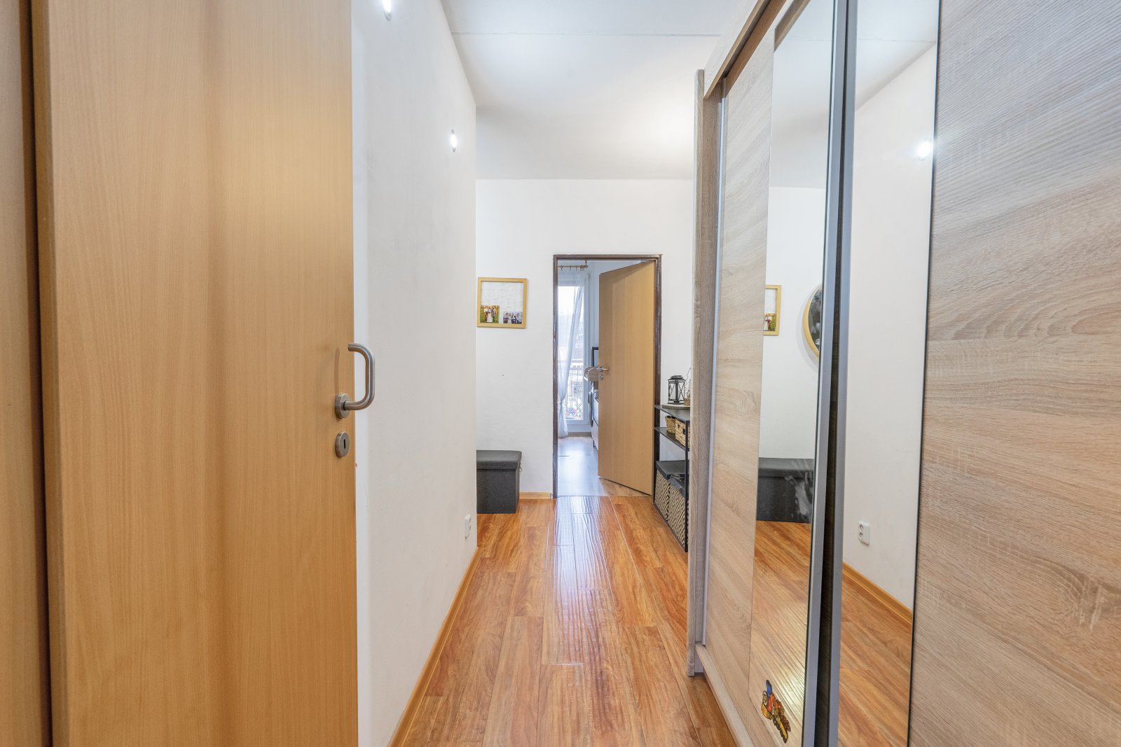 Družstevní byt 3+1 s lodžií, po částečné rekonstrukci, Trutnov - ul. Pampelišková