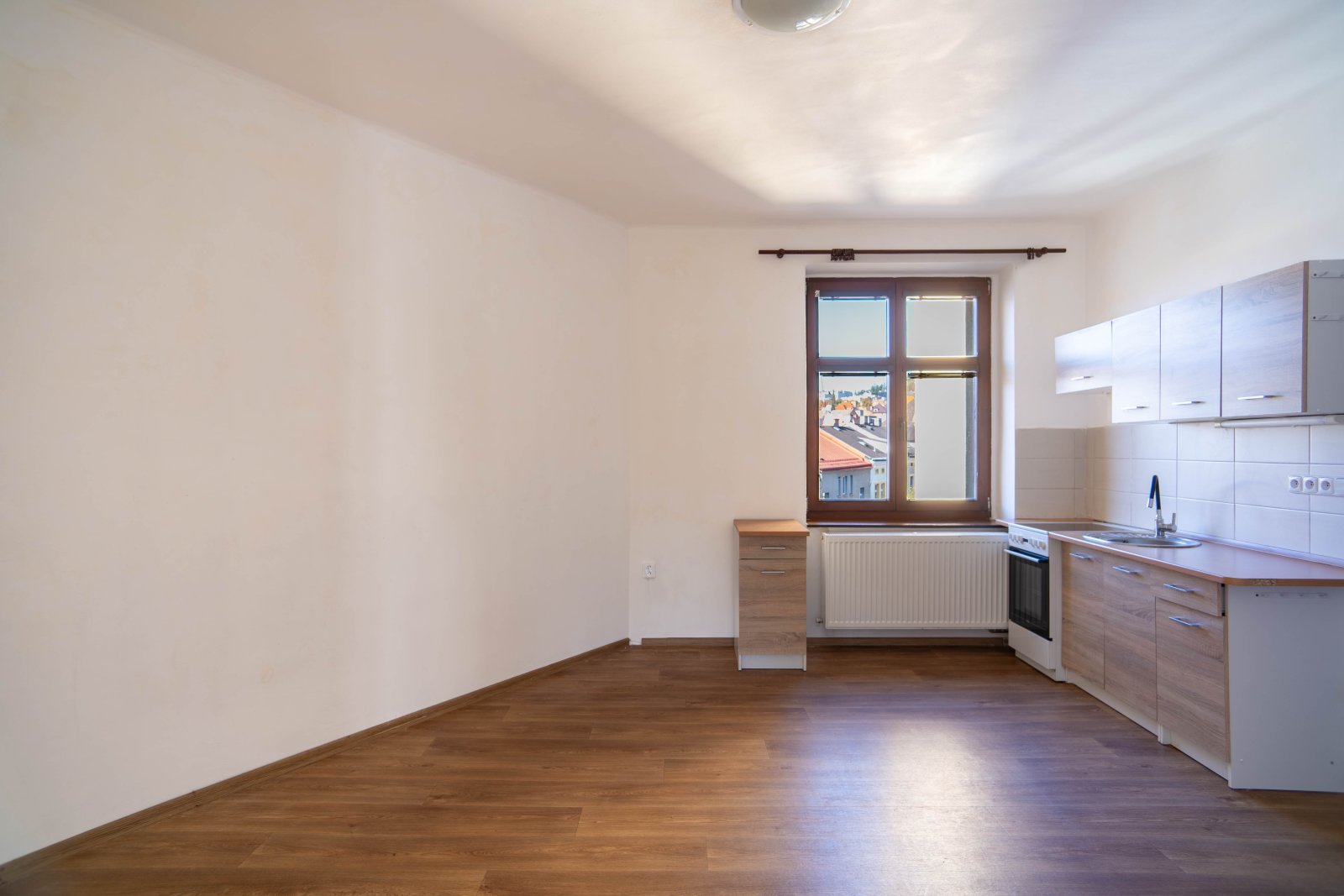 Byt 2+kk, nízké náklady, centrum - Libušinka - Trutnov