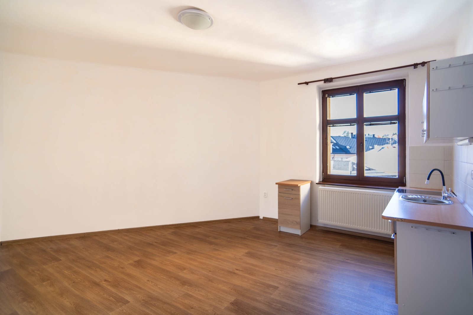 Byt 2+kk, nízké náklady, centrum - Libušinka - Trutnov