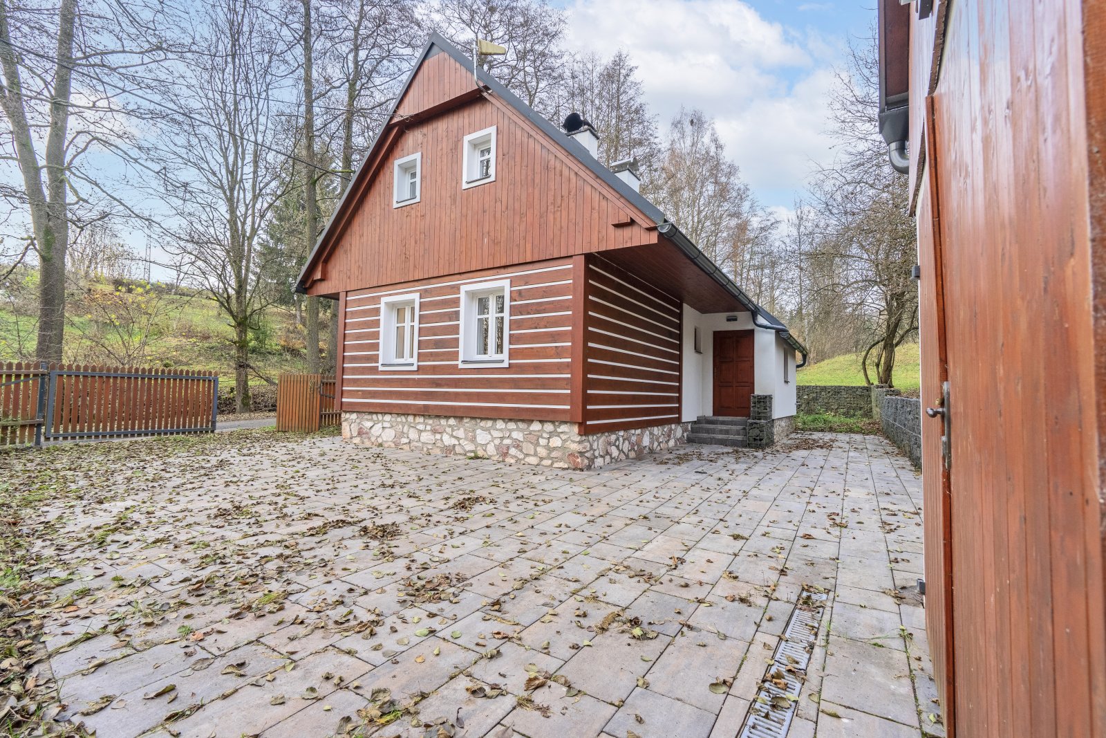 Rezervace: Chaloupka po kompletní rekonstrukci, k trvalému bydlení nebo rekreaci, Rudník - Javorník