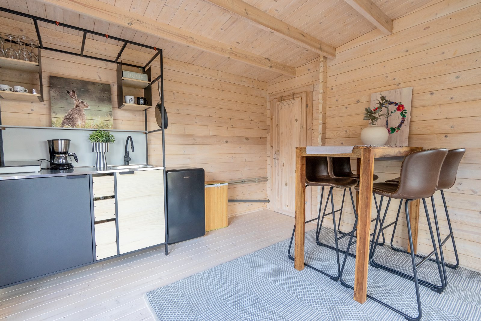 Rezervace: Novostavba zahradní chaty 2+kk s domkem na nářadí, zahrádkářská kolonie, Trutnov, Bojiště