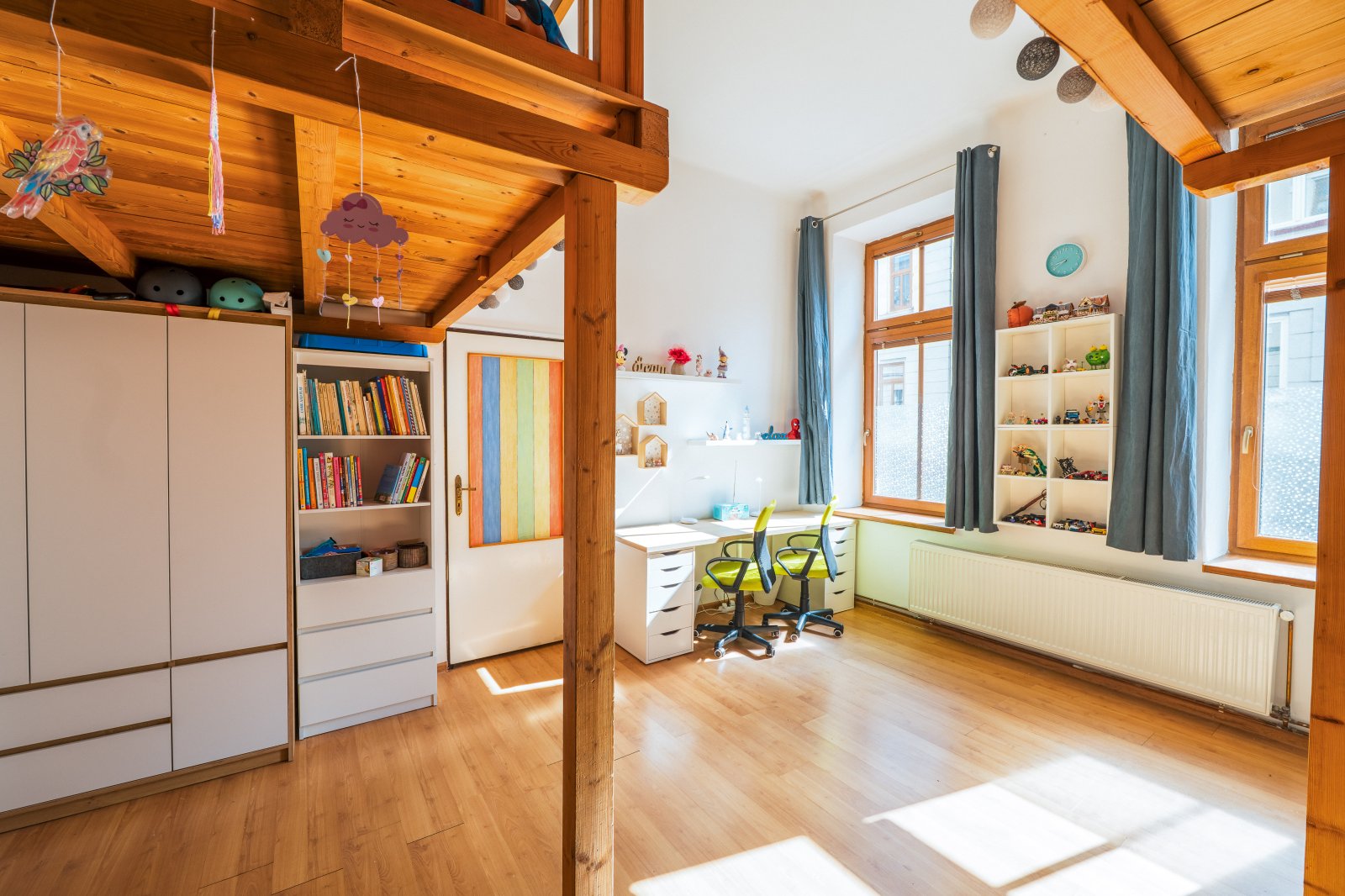 Zděný byt 3+1 v osobním vlastnictví - Trutnov - centrum - Jiráskovo náměstí